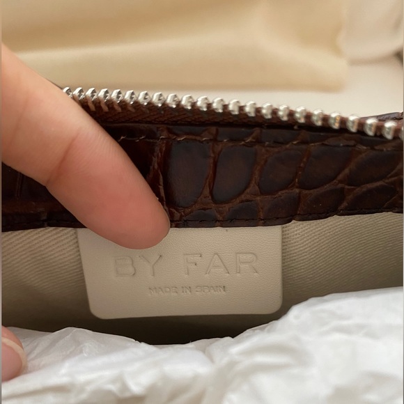 BY FAR Brown Croc-Embossed Shoulder Bag - Picture 2 of 3